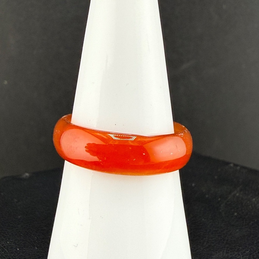 Vintage Polished Stone Band Ring Red Size 7 3/4